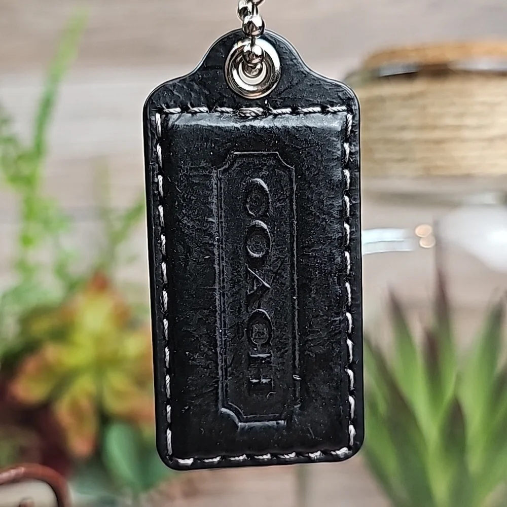 NEW COACH BLACK LEATHER HANG-TAG - Picture 3 of 7